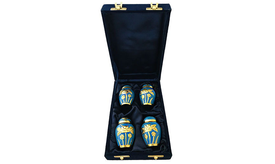 014-C - 4 Mini Bluew/Gold Flowers