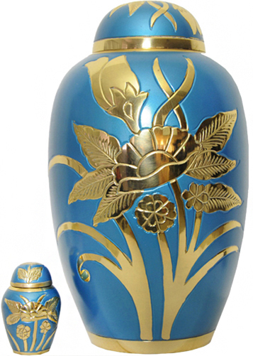 014-A - Brass UrnVelvet Box plus1 Keepsake