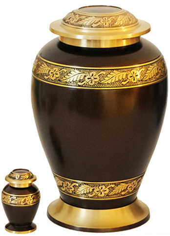 175-A - Brass UrnVelvet Box plus1 Keepsake