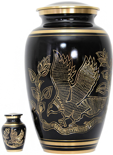 025-A - Brass UrnVelvet Box plus1 KeepsakeBlack/ Gold Trim