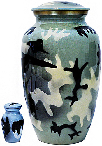 322-A - Brass UrnVelvet Box plus1 KeepsakeCamo